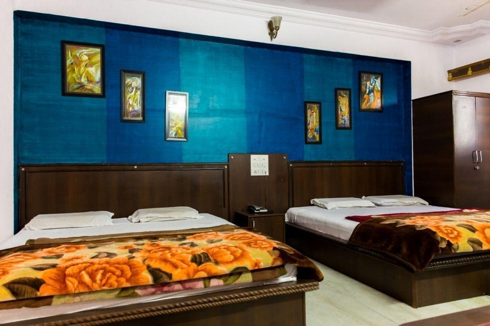 Udai Palace - Centrally Located Budget Family